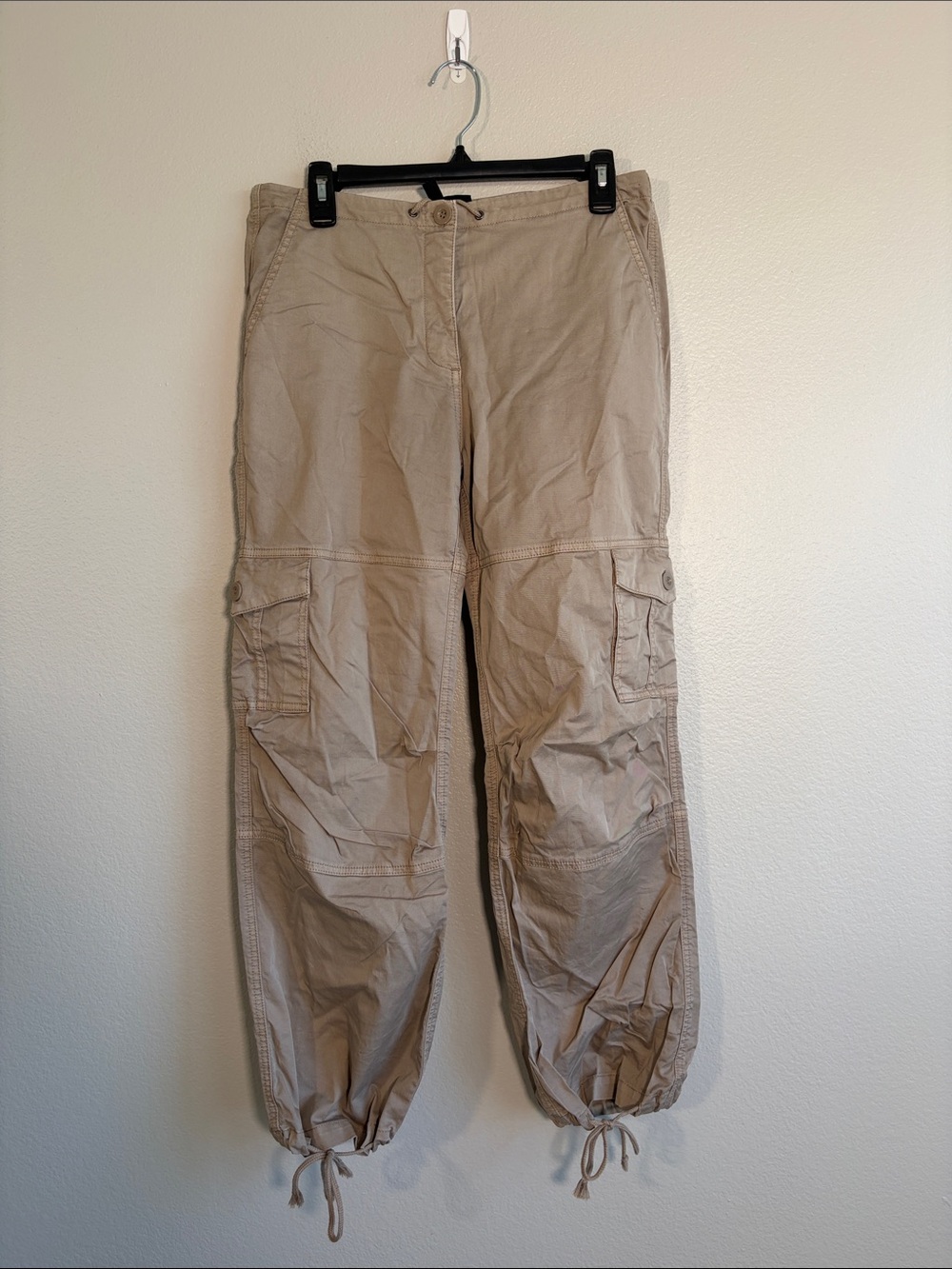 Johnny Was Pete & Greta Cargo Pants in Tan - M